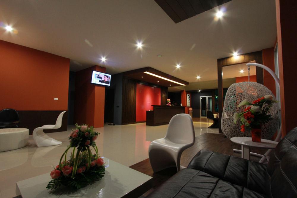 נאקון פטום Trendy Hotel מראה חיצוני תמונה