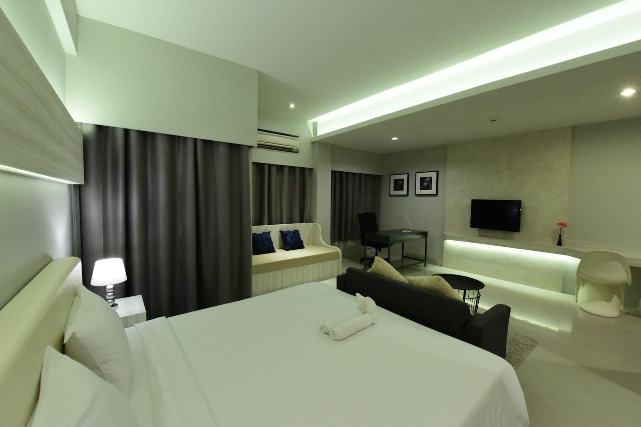 נאקון פטום Trendy Hotel מראה חיצוני תמונה