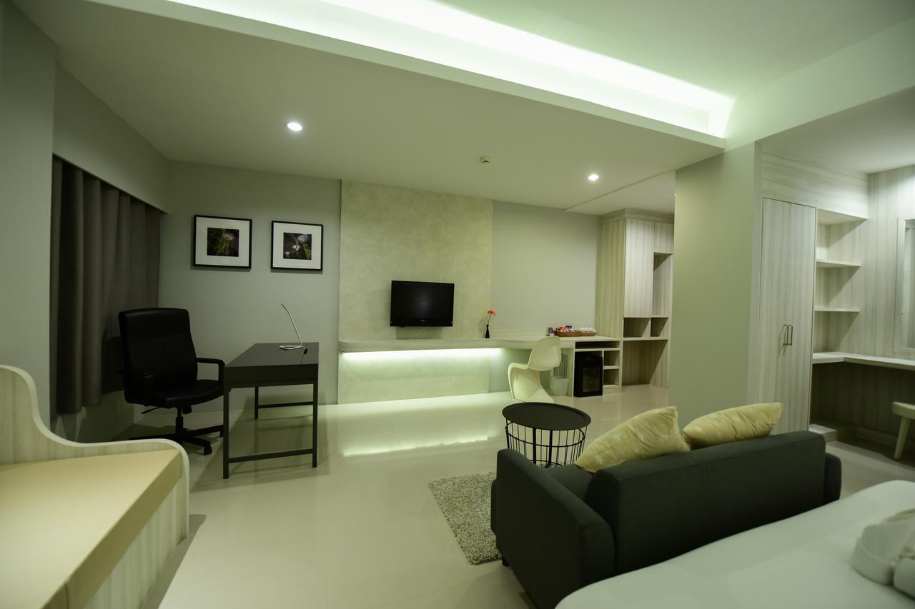 נאקון פטום Trendy Hotel מראה חיצוני תמונה