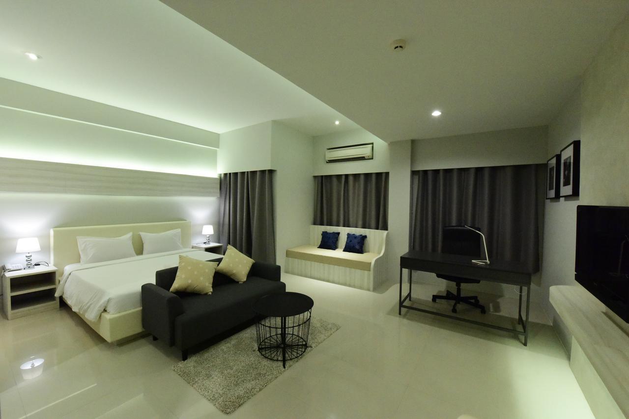 נאקון פטום Trendy Hotel מראה חיצוני תמונה