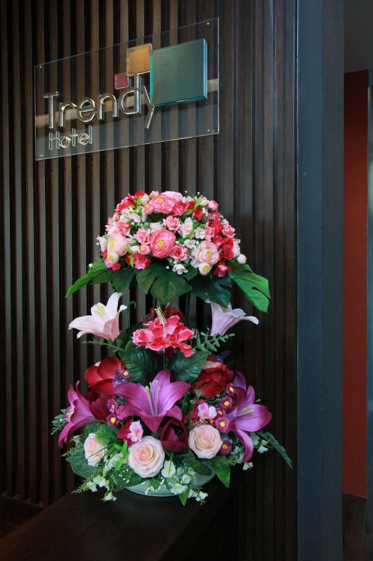 נאקון פטום Trendy Hotel מראה חיצוני תמונה